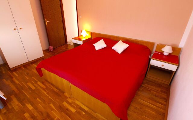 Apartments Milano 994