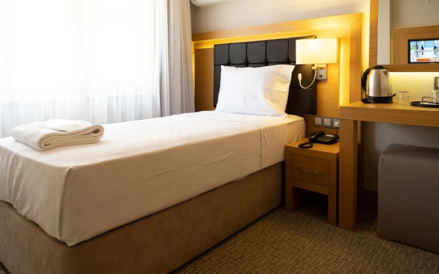 Lotus Park Hotel