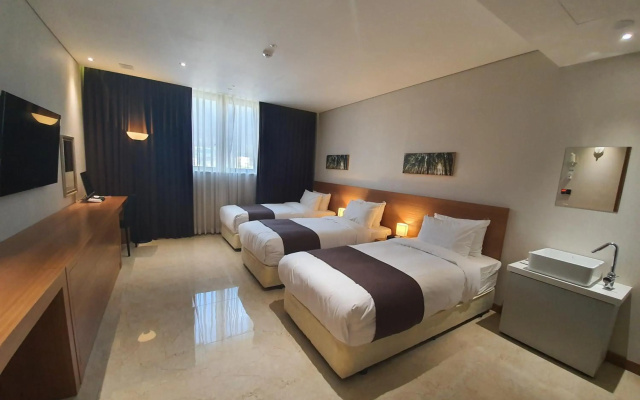 Benikea Yangsan Hotel