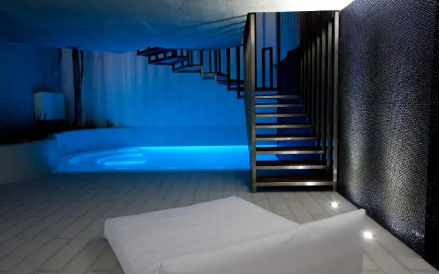 Mood - Private Suites