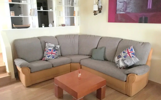 Appartement Avec Piscine A Politur