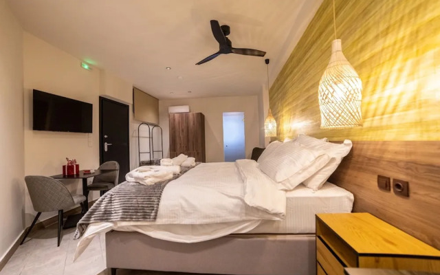 Trikala Mall Suites !