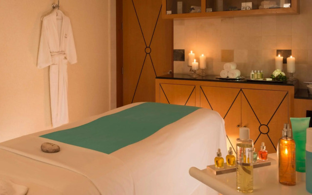Marquis Sky Suites