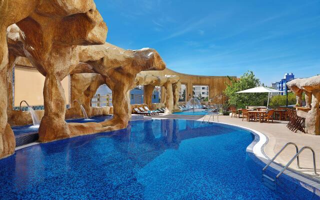 Al Habtoor Grand