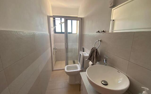 Coral Terrace 16