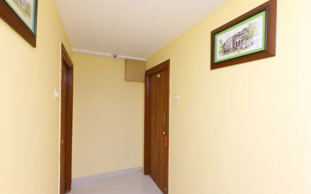 Hotel Golden Rooms By OYO Rooms