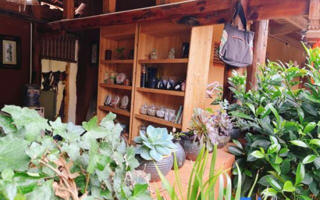 Xia Mo Lian Xiang Lake View Homestay