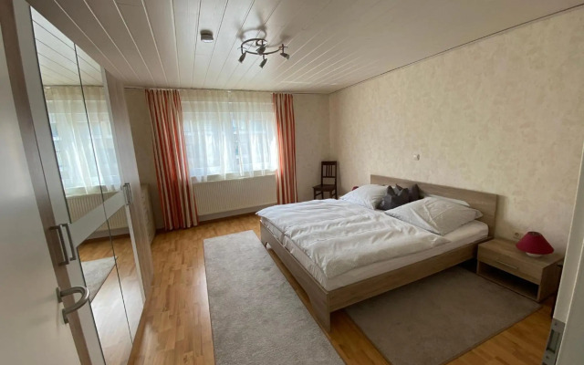 Ferienwohnung-Gasthaus zum Ross