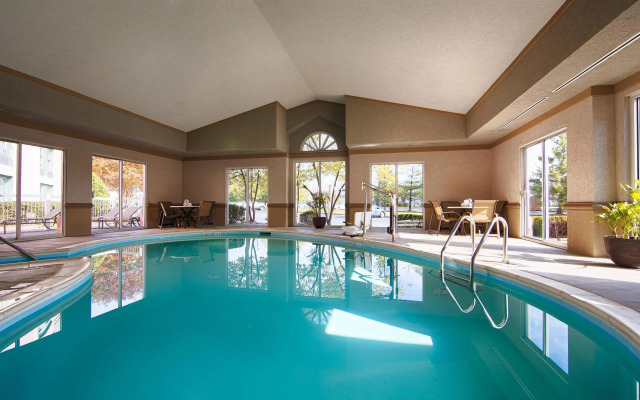 Best Western Plus Inn at Valley View