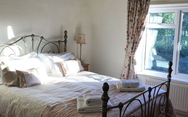 Combe House B&B