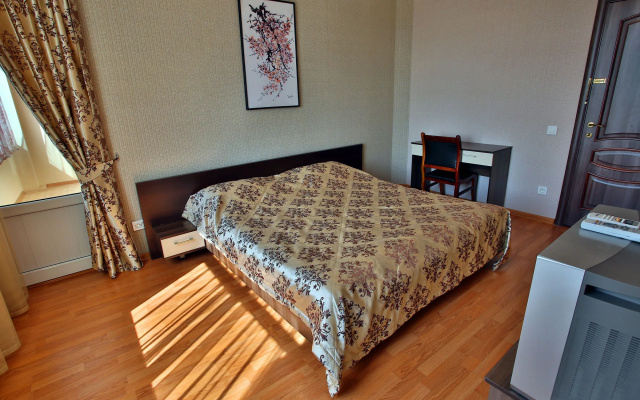Golden Dragon ApartHotel