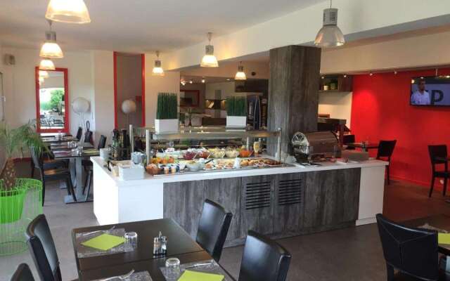 Brit Hotel Rouen Sud / Val De Reuil