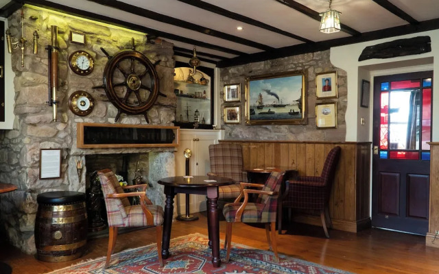 The Olde Ship Inn