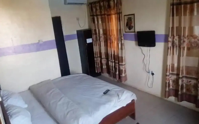 Perfecto Hotel Suites Lounge