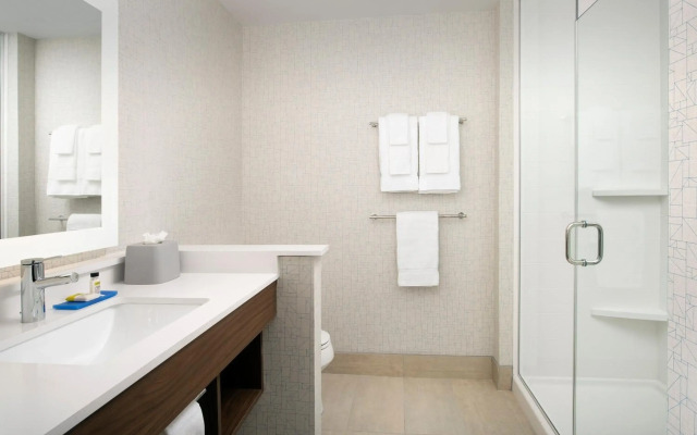 Holiday Inn Express Knoxville-Strawberry Plains by IHG