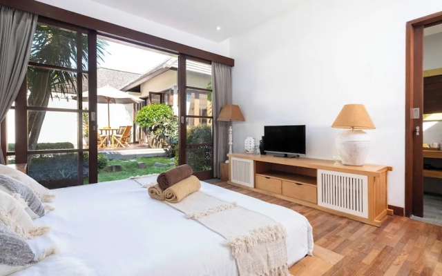 Villa Camilla 2 by Villa Finder – Guest Rooms – Canggu