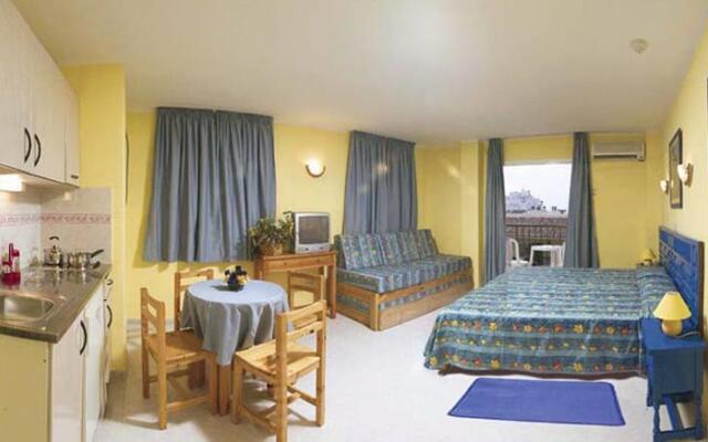 Apartamentos Vibra Caleta