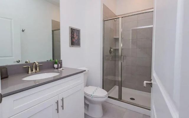 2489 RT - Ultimate Townhome Oasis With Pool