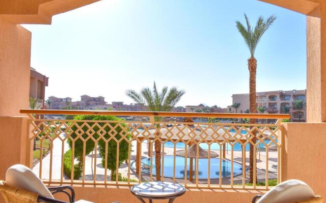 Parrotel Lagoon Waterpark Resort