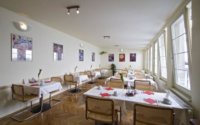 Hotel Meda of Museum Kampa