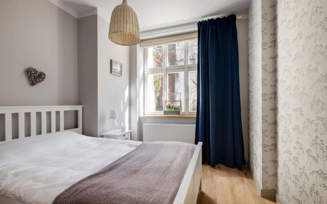 Too-good Apartments