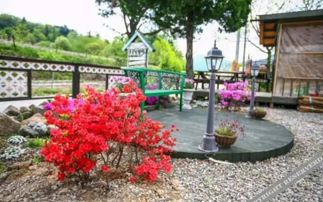 Chuncheon Green Snail Pension