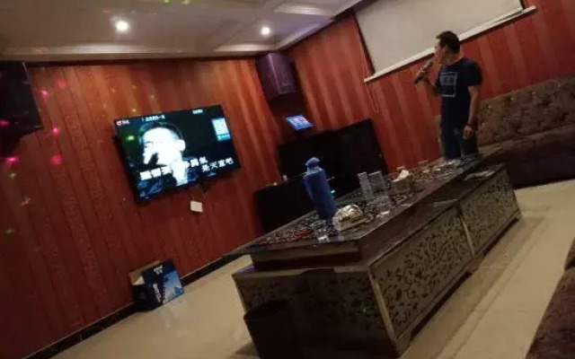 Xinchang makes great use of people's farm life