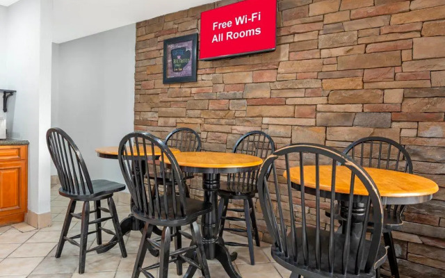 Red Roof Inn Bowling Green