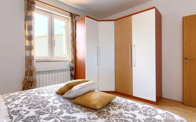 House Eric Paolo Pula