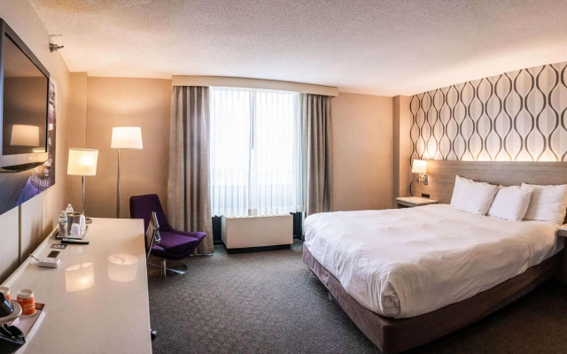 Radisson Hotel Duluth - Harborview