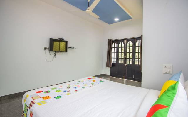 OYO 13298 Home Luxurious Studio Calangute