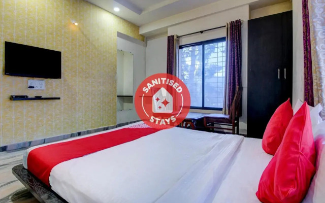 Oyo Flagship 805380 Gandharva Lodging