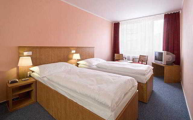 Hostel Repy