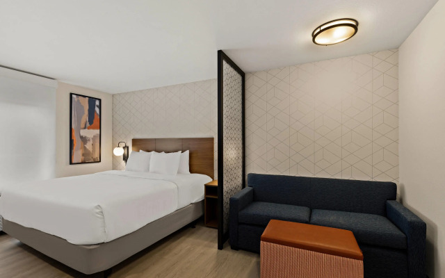 Everhome Suites Temecula