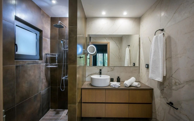 Villa Amo With Private Pool