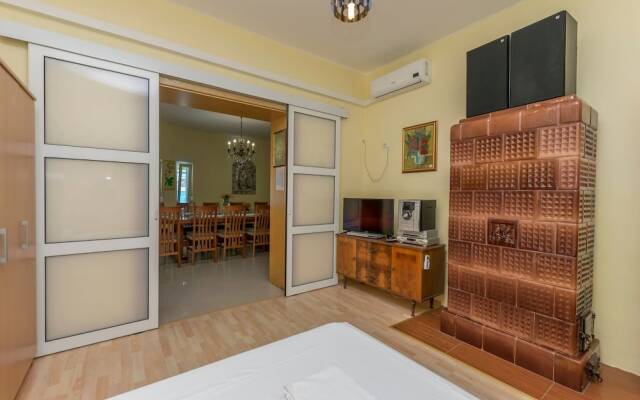 Holiday home Vila Rosales