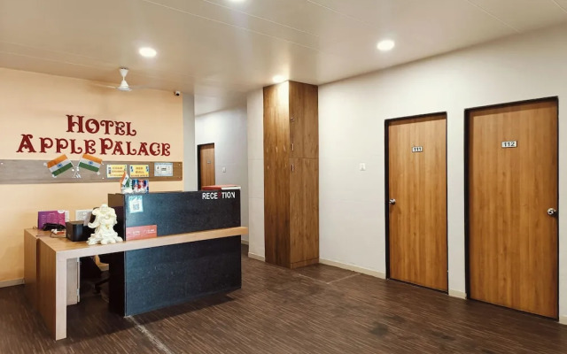 Hotel Apple Palace Surat