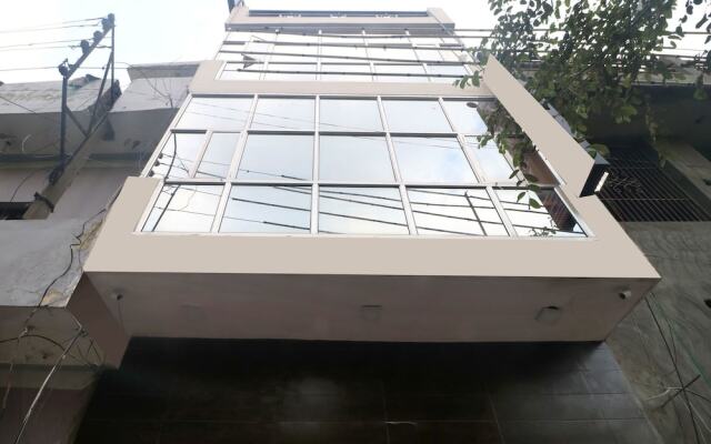 OYO 16700 HOME Exotic 2 BHK Dream View Khanyara Road