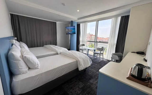 No25 Hotels