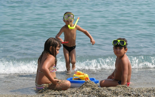 Evilion & Stilvi Sea & Sun Hotels
