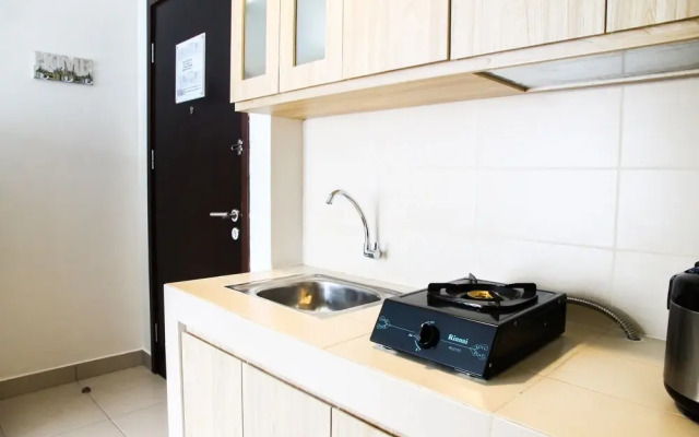Comfortable 1BR Saveria Apartment near The Breeze BSD
