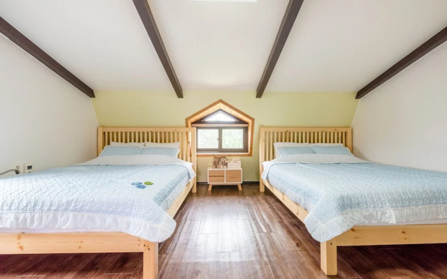 Tongyeong Iris Pension