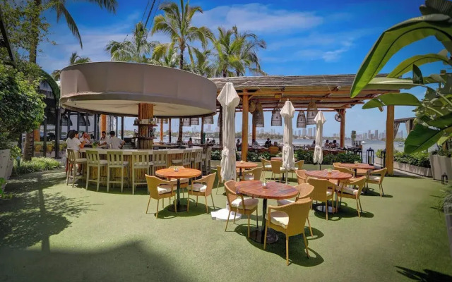 1100 West Avenue By MWG Hospitality