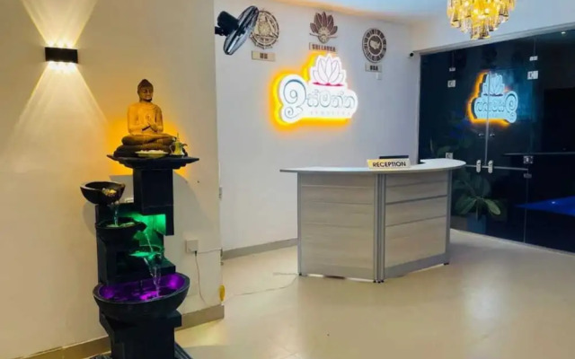 Ismattha hotel
