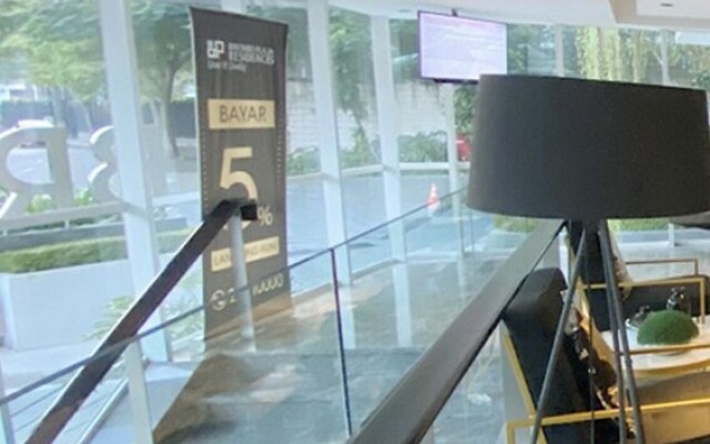 Breeze Apartments at Bintaro by OkeStay