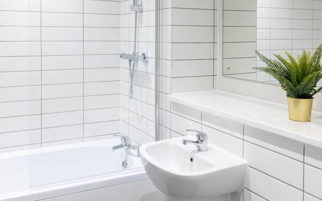Host Stay Richmond Place 003