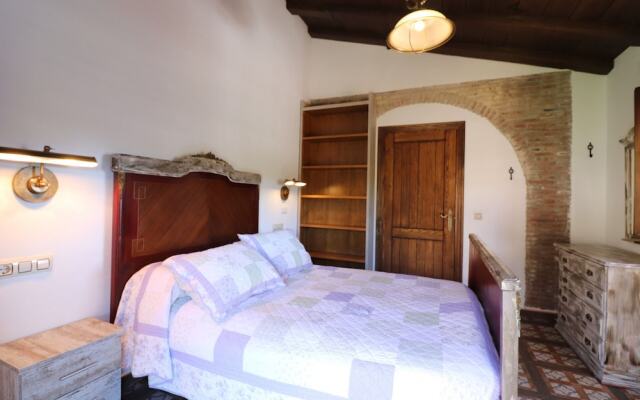 1071 Villa la Molineta