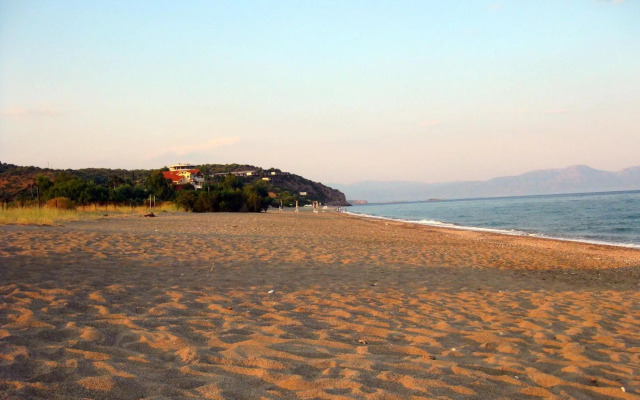 Aktaion Resort