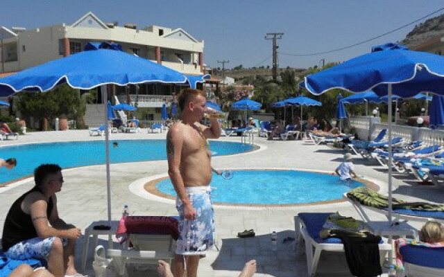 Elvita Hotel
