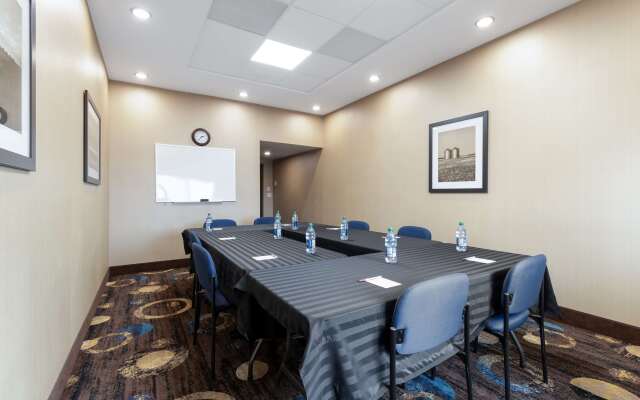 Best Western Plus Moosomin Hotel